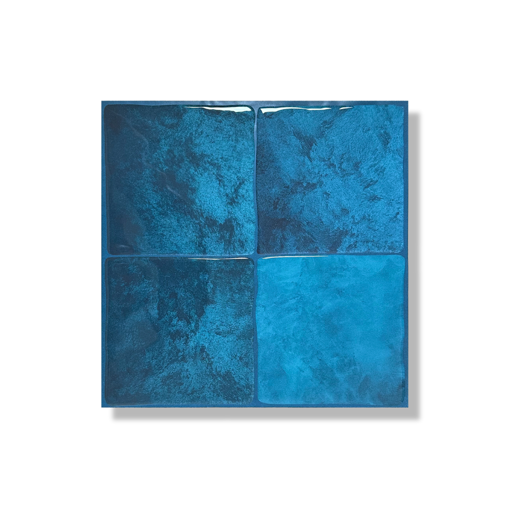 Tiefblaue quadratische Klebefliese 1 mm