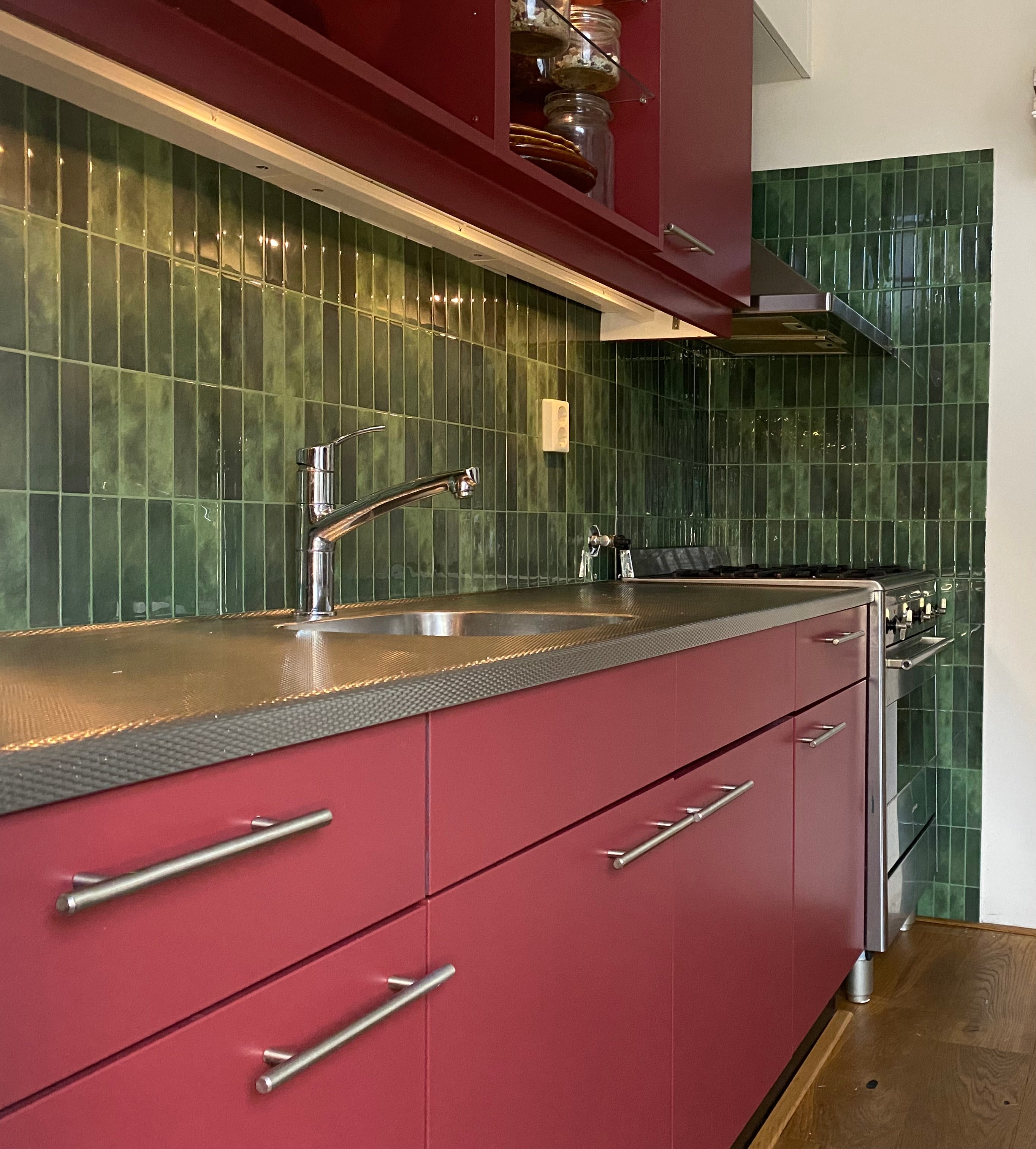 Zwarte zeshoekige schil en plak backsplash, zelfklevende achterspathoningraat stok op wandtegel voor keuken, badkamer, open haard, camper (10 vellen, 30,5x 30,5 cm Zwarte zeshoekige schil en plak backsplash, zelfklevende achterspathoningraat stok op wandtegel voor keuken, badkamer, open haard, camper (10 vellen, 30,5x 30,5 cm